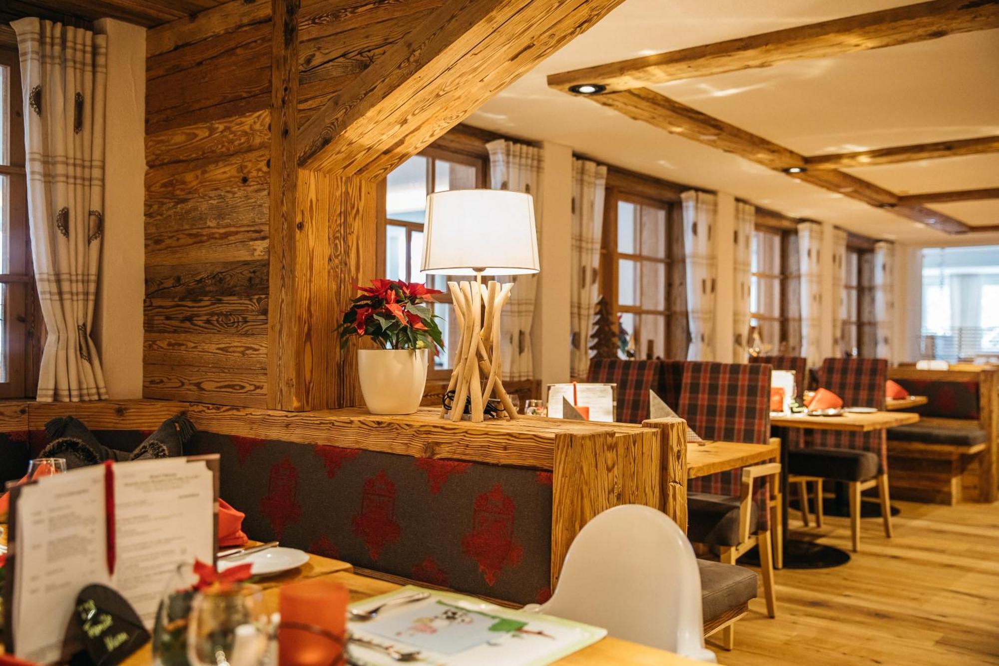 "Ferienwohnung Ess" - Annehmlichkeiten Von 4-Sterne Familien-Und Wellnesshotel Viktoria Koennen Mitbenutzt Werden Oberstdorf Kültér fotó
